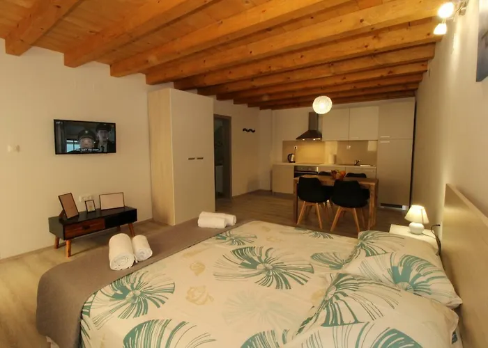 Apartments Bella