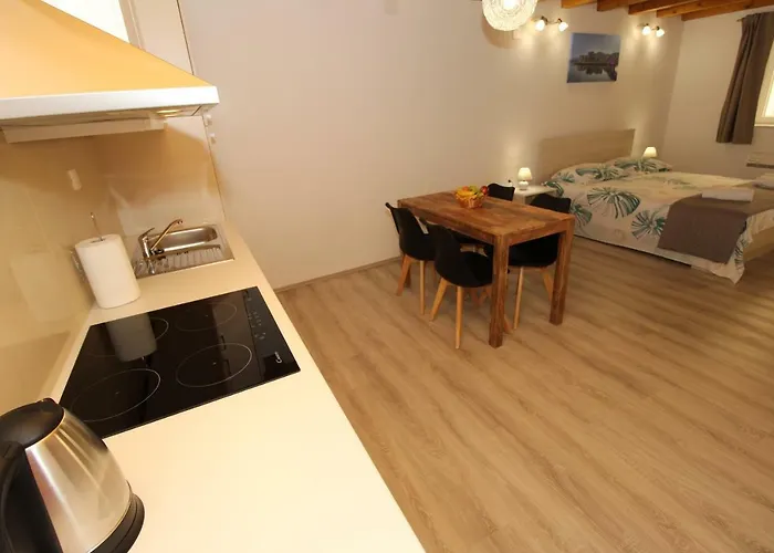 Apartments Bella