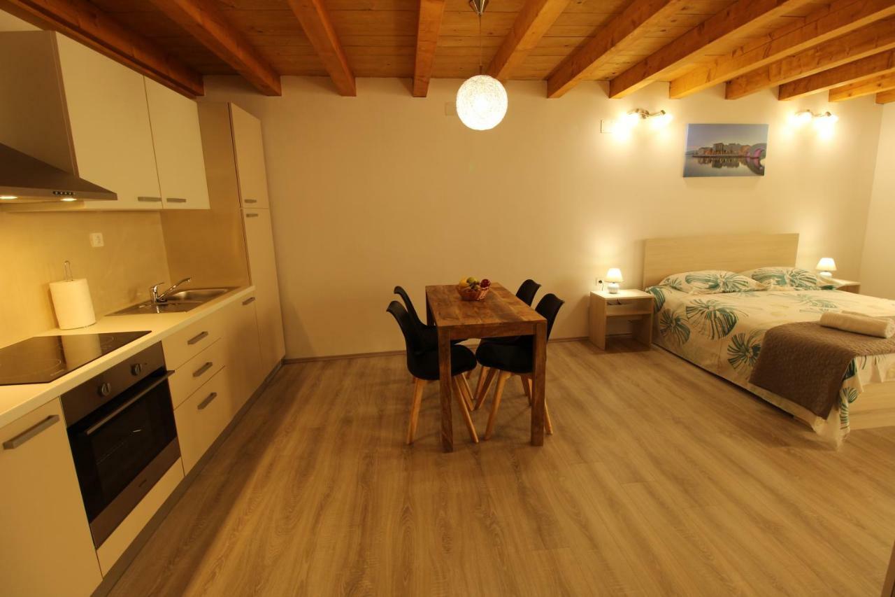 Apartment Bella *